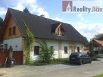 Pronájem 1/2 luxusního RD se zahradou v obci Soběraz, Jičín